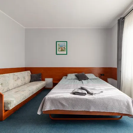 Vendégház Bursztynowa 3*